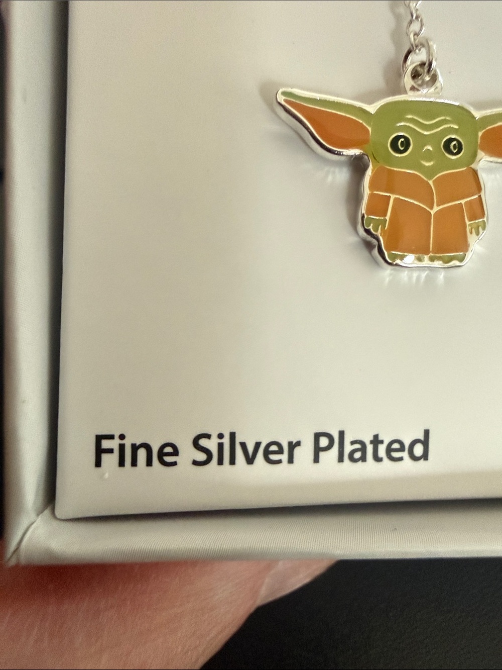 Star Wars The Mandalorian Baby Yoda “Grogu” Drop Earrings in Box *NWT - Picture 7 of 9